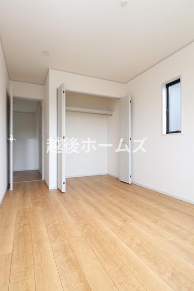 ２号棟　新発田市東新町２丁目　いろどりアイタウン