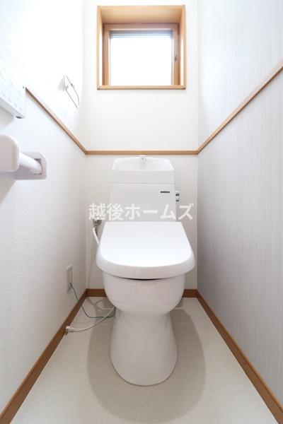 新潟市西区新通の中古一戸建て