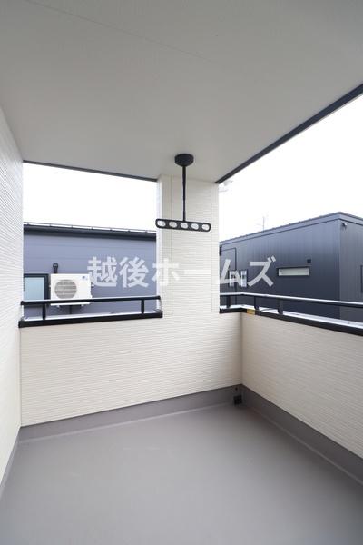 ２号棟　長岡市陽光台４丁目　いろどりアイタウン
