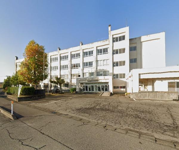 6号棟 長岡市陽光台4丁目 いろどりアイタウン(長岡市立青葉台中学校)