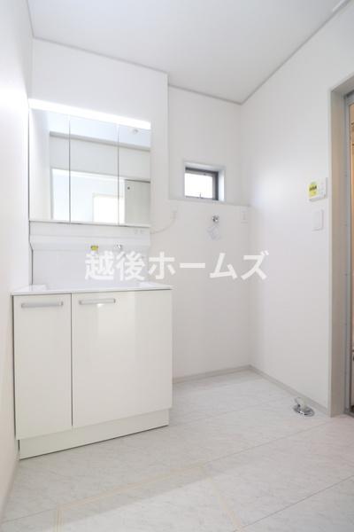 ６号棟　長岡市陽光台４丁目　いろどりアイタウン