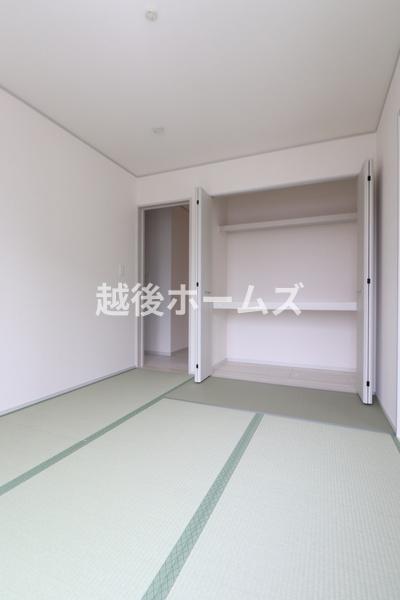 ５号棟　新発田市中曽根町１丁目　いろどりアイタウン