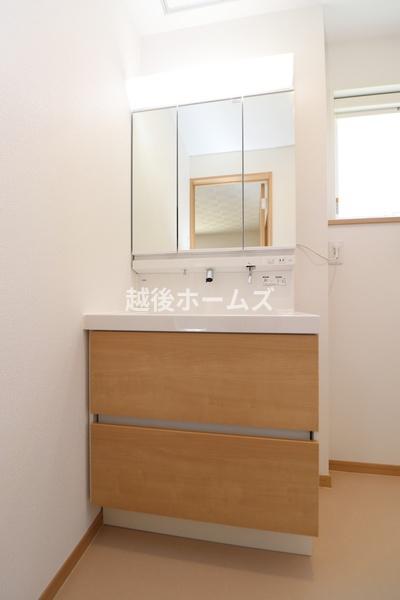 新発田市豊町１丁目の中古一戸建て