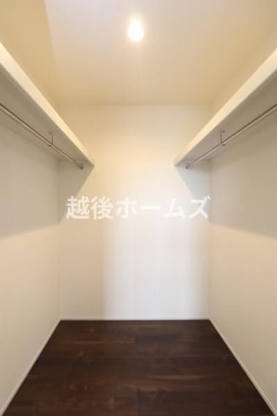 １号棟　東区船江町１丁目　２期　グラファーレ　全２棟