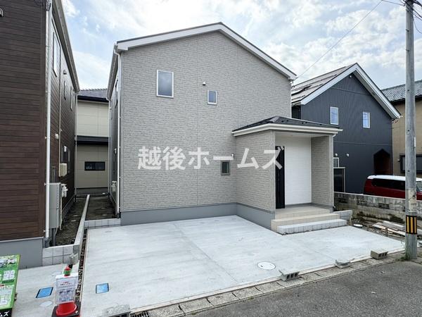 １号棟　新発田市大手町２丁目　グラファーレ　全２棟