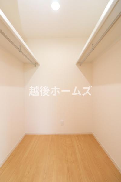 北蒲原郡聖籠町大字二本松の中古一戸建て