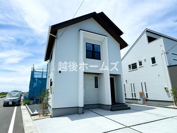 北蒲原郡聖籠町大字二本松の中古一戸建て