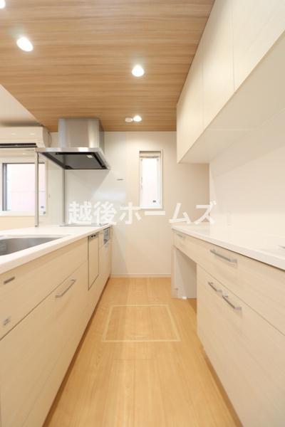 五泉市赤海１丁目の中古一戸建て