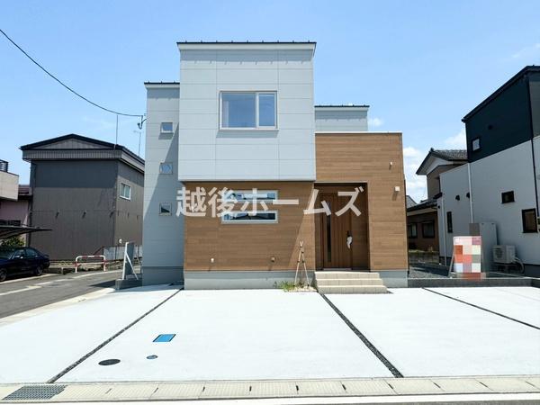 五泉市赤海１丁目の中古一戸建て