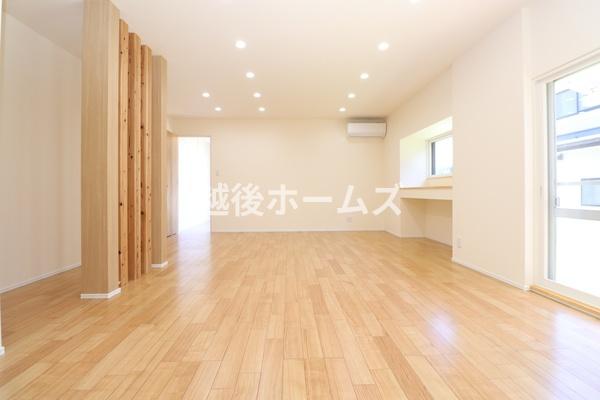 新潟市西区寺尾上５丁目の中古一戸建て