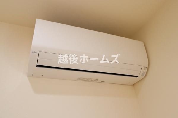 新潟市西区寺尾上５丁目の中古一戸建て