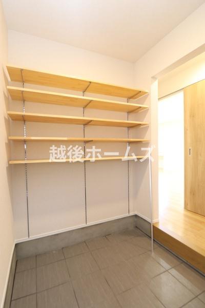 新潟市西区寺尾上５丁目の中古一戸建て