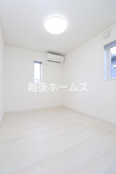新潟市江南区泉町１丁目の中古一戸建て