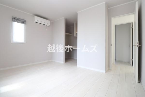 新潟市江南区泉町１丁目の中古一戸建て