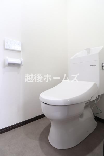 新潟市西区真砂２丁目の中古一戸建て