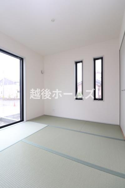 １号棟　新発田市東新町１丁目　いろどりアイタウン