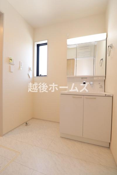 ２号棟　阿賀野市中央町１丁目　グラファーレ
