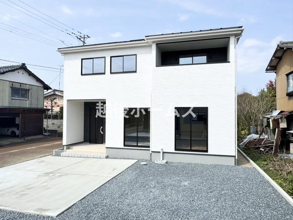 ２号棟　阿賀野市中央町１丁目　グラファーレ