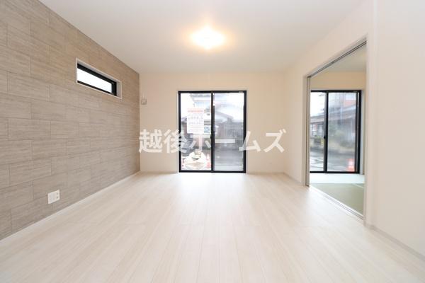 １号棟　新発田市大栄町５丁目　いろどりアイタウン