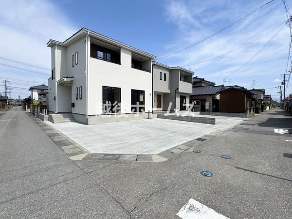 ２号棟　新発田市大栄町５丁目　いろどりアイタウン