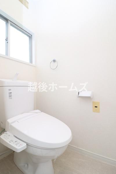 新潟市西区上新栄町６丁目の中古一戸建て