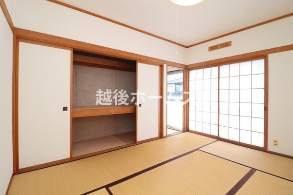 新潟市西区上新栄町６丁目の中古一戸建て