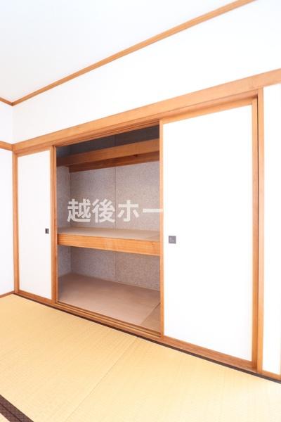 新潟市西区上新栄町６丁目の中古一戸建て