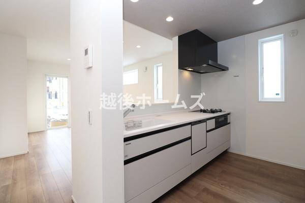 Ａ棟　中央区堀割町　テイラーハウス