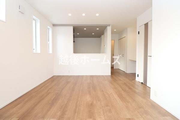 Ａ棟　中央区堀割町　テイラーハウス