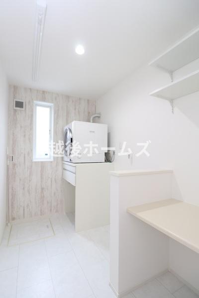 Ｂ棟　中央区堀割町　テイラーハウス