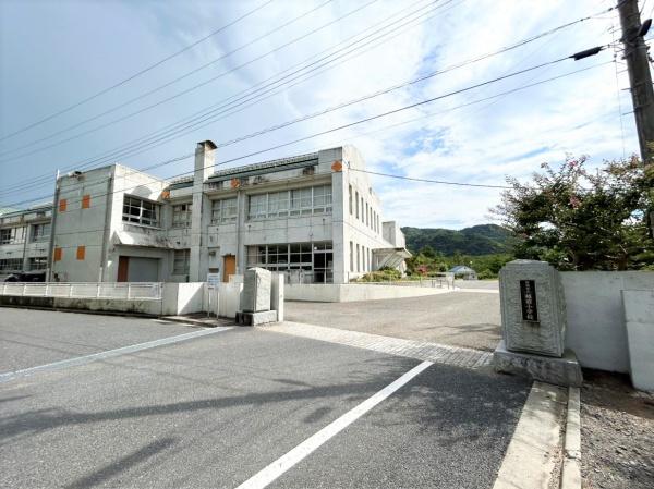 新潟市西蒲区越前浜の中古一戸建て(新潟市立越前小学校)