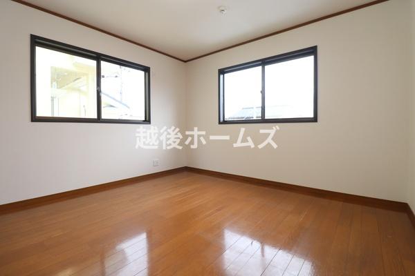 新潟市北区松浜８丁目の中古一戸建て