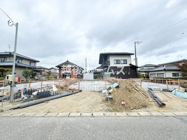 １号棟　新発田市城北町２丁目　第２　クレイドルガーデン