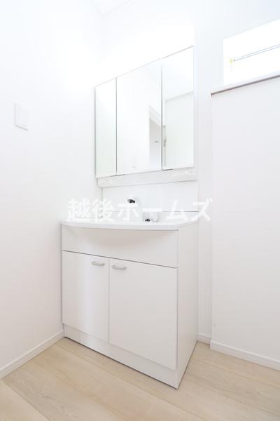 ２号棟　江南区亀田中島３丁目　第２　クレイドルガーデン