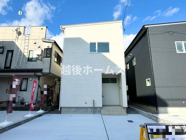 長岡市今朝白３丁目の中古一戸建て