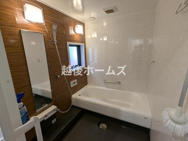 新潟市東区粟山２丁目の中古一戸建て