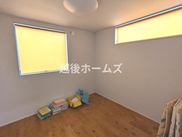 新潟市東区粟山２丁目の中古一戸建て