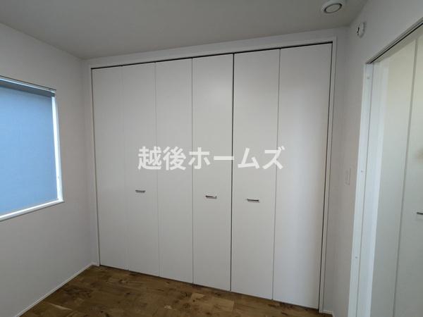 新潟市東区粟山２丁目の中古一戸建て