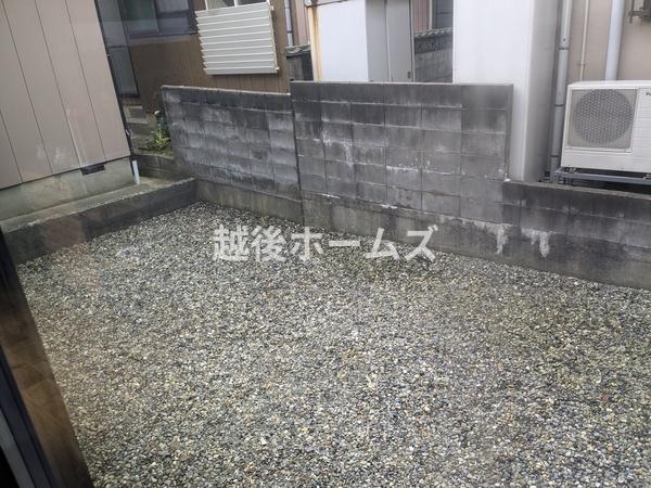 新潟市東区粟山２丁目の中古一戸建て
