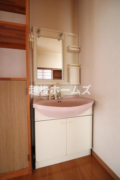 長岡市鉢伏町の中古一戸建て