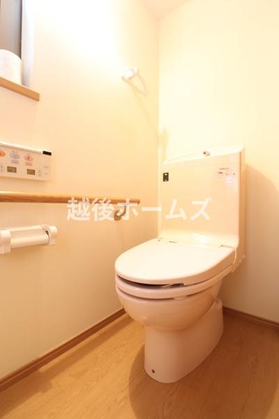 新潟市江南区亀田水道町４丁目の中古一戸建て