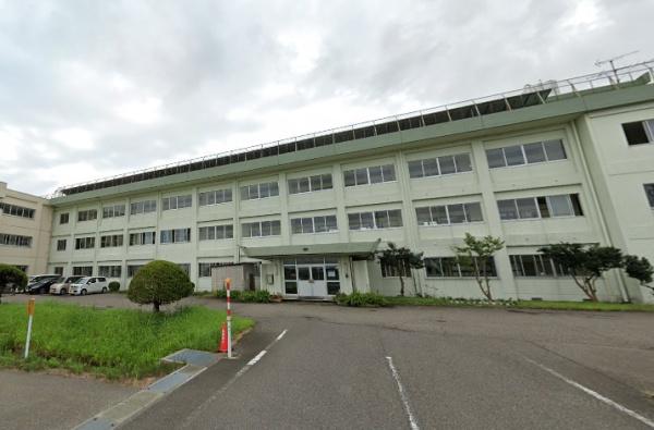燕市三王渕の中古一戸建て(燕市立燕北中学校)