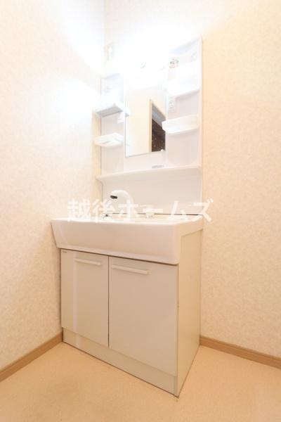 燕市三王渕の中古一戸建て