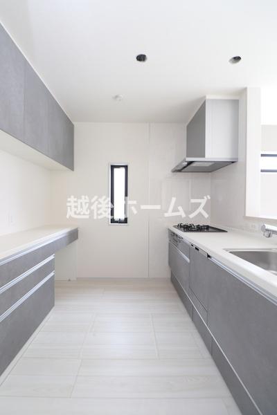 １号棟　新発田市中曽根町２丁目　いろどりアイタウン