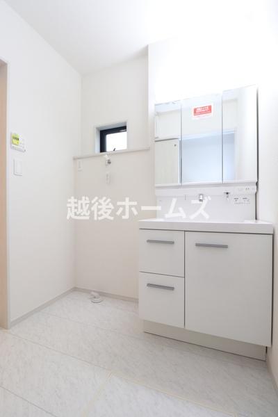 １号棟　新発田市中曽根町２丁目　いろどりアイタウン