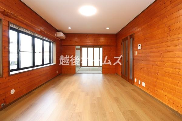 新潟市東区中山８丁目の中古一戸建て