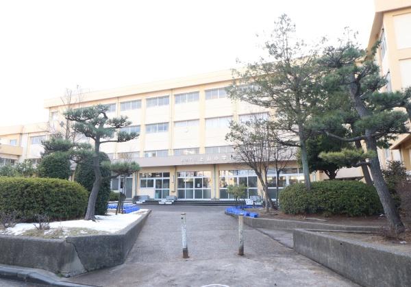 ダイアパレス女池上山(新潟市立上山小学校)