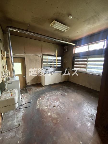 長岡市山古志種苧原の中古一戸建て