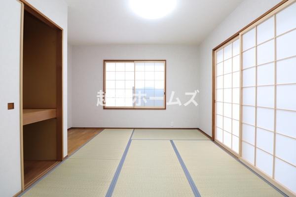 三条市西大崎２丁目の中古一戸建て