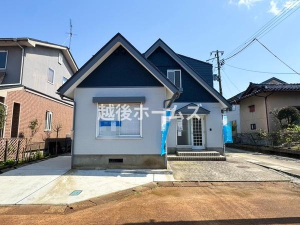 三条市西大崎２丁目の中古一戸建て